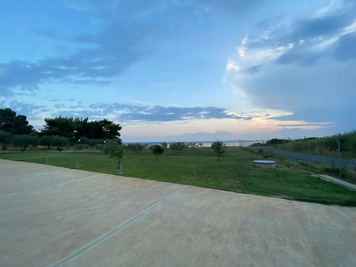 Kalivas Beach House Metamorfosi  Apartment